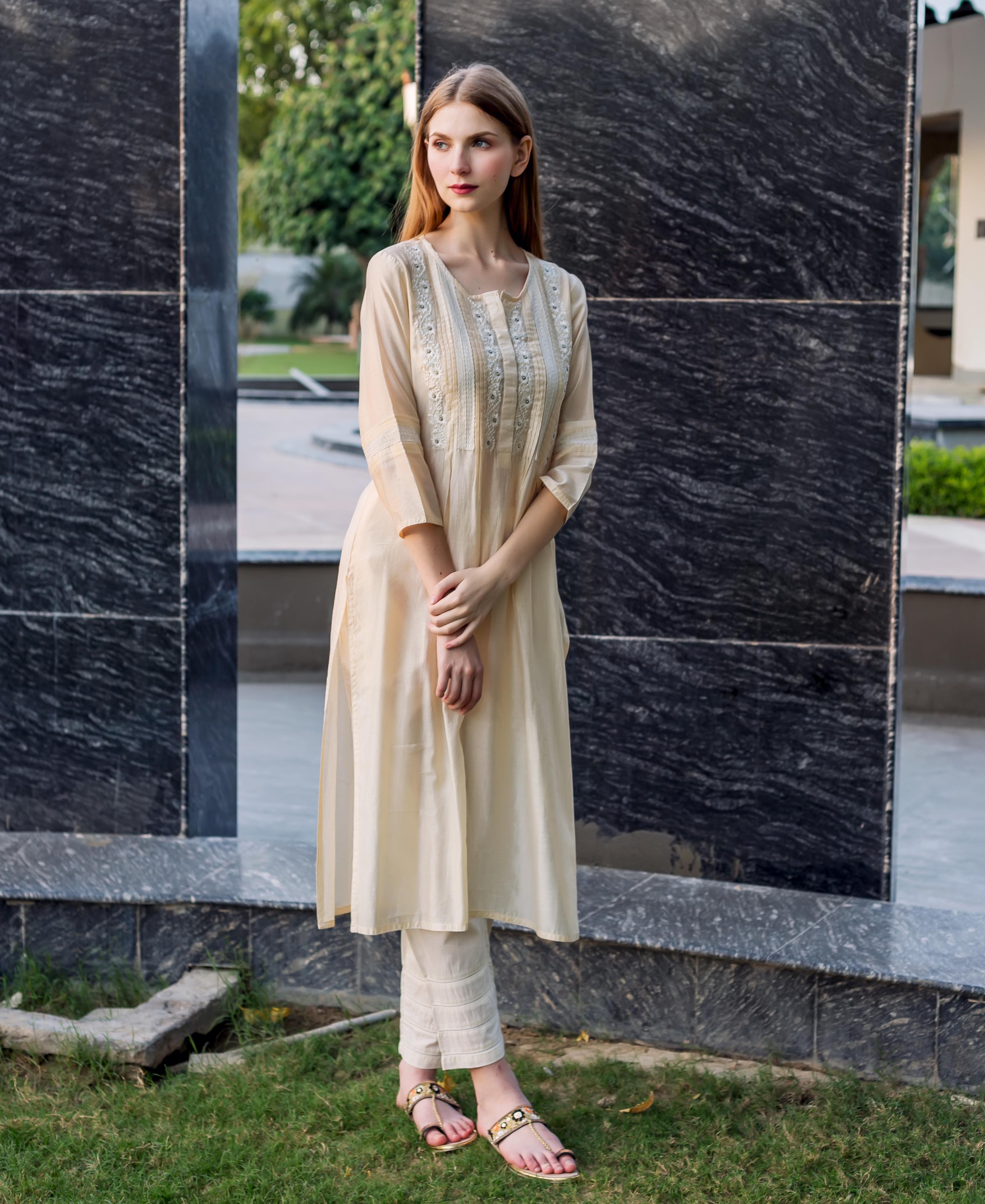 Straight shop embroidered kurta